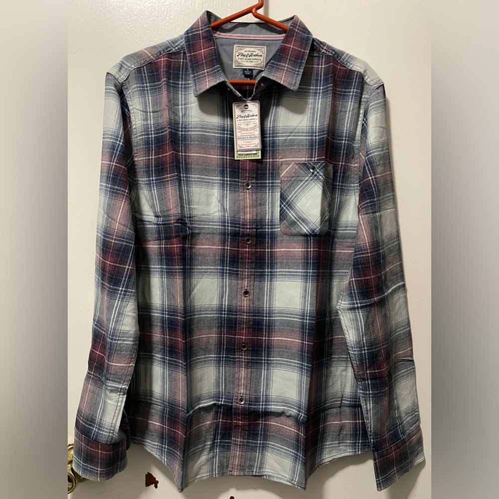 Flag & Anthem Mens Plaid Button Up Long Sleeve Shirt Size Large 100% Cotton NWT